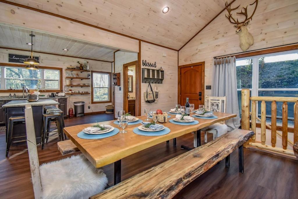 Nordic Mountain Modern Lodge - Family Friendly Luxury Cabin In Walden'S Ridge Сивиървил Екстериор снимка