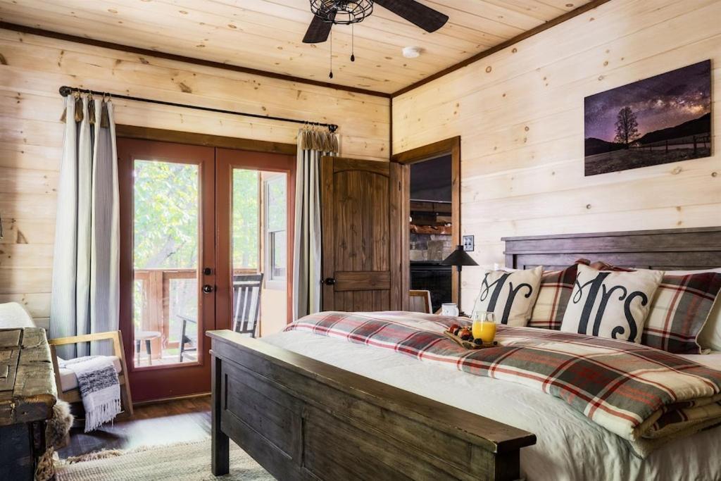 Nordic Mountain Modern Lodge - Family Friendly Luxury Cabin In Walden'S Ridge Сивиървил Екстериор снимка