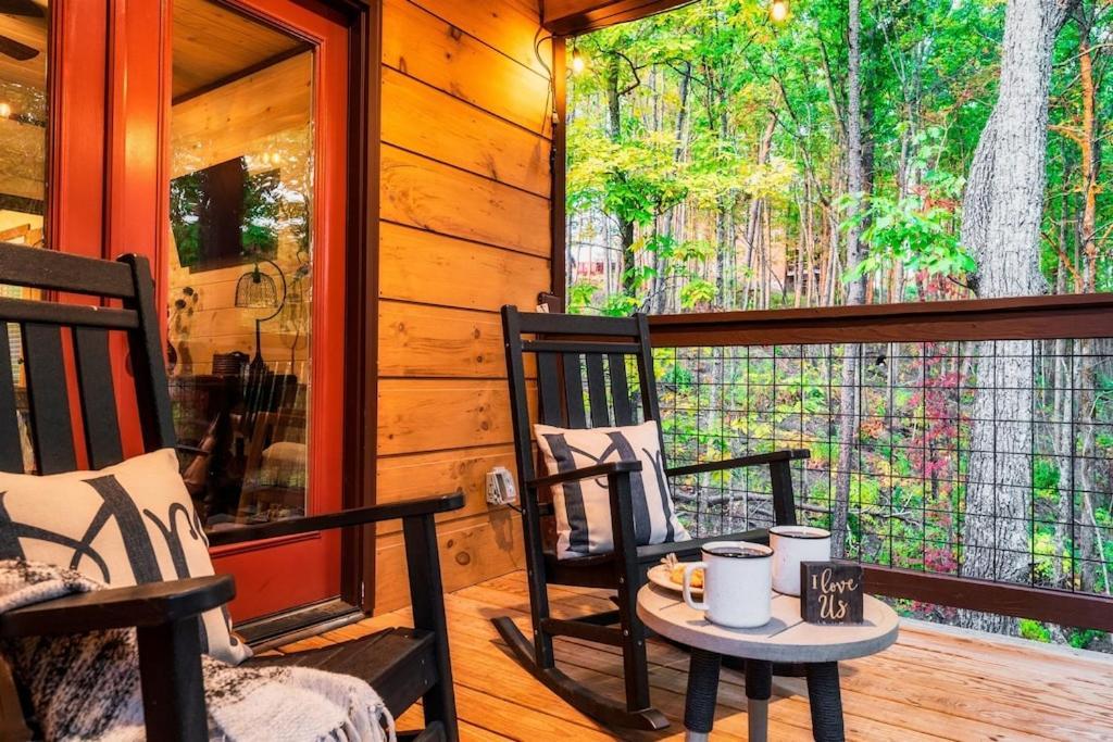 Nordic Mountain Modern Lodge - Family Friendly Luxury Cabin In Walden'S Ridge Сивиървил Екстериор снимка